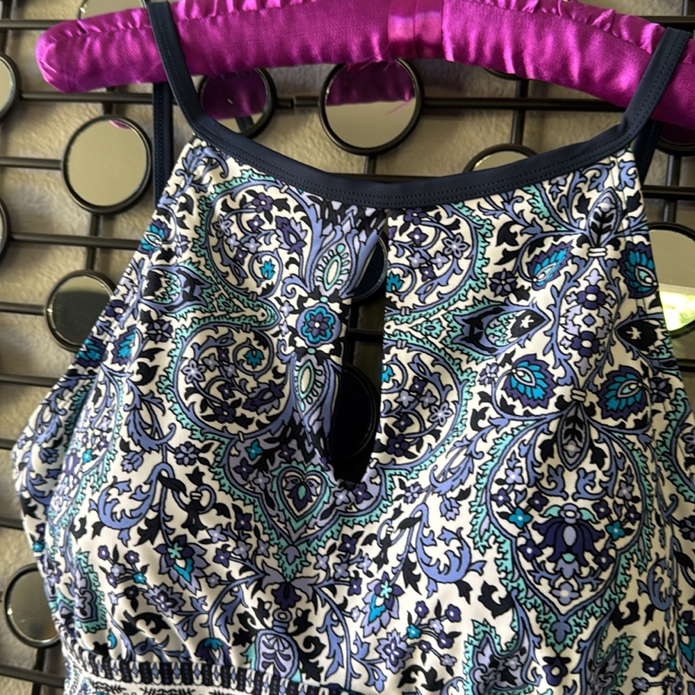 Ellen Tracey Tankini - Picture 2 of 9